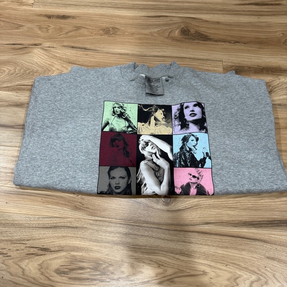 Taylor Swift | The Eras Tour II Gray Crewneck | New - Picture 5 of 16